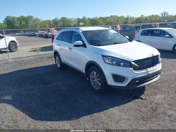 5XYPG4A3XGG055747 2016 KIA SORENTO - Image 1