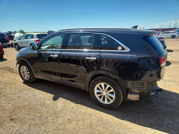 5XYPG4A3XGG060009 2016 KIA SORENTO - Image 2