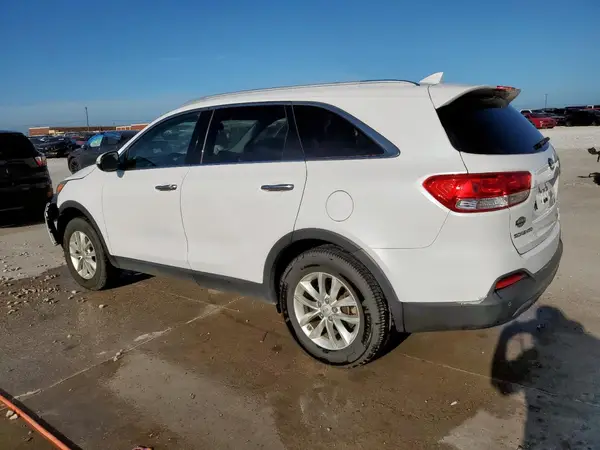 5XYPG4A3XGG060981 2016 KIA SORENTO - Image 2