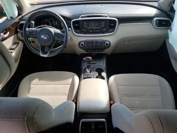 5XYPG4A3XGG061953 2016 KIA SORENTO - Image 8