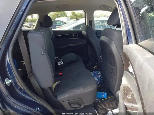 5XYPG4A3XGG064920 2016 KIA SORENTO - Image 8