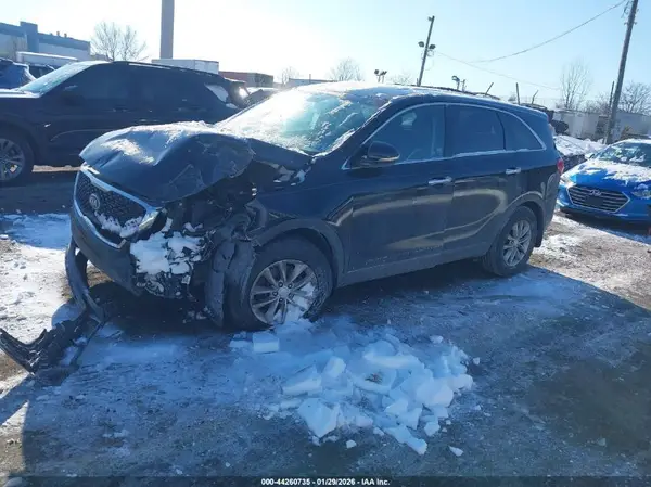 5XYPG4A3XGG068093 2016 KIA SORENTO - Image 2