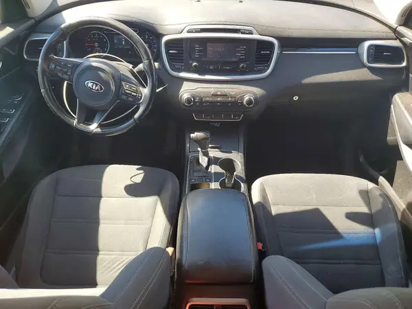 5XYPG4A3XGG068367 2016 KIA SORENTO - Image 8