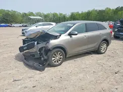 5XYPG4A3XGG070135 2016 KIA SORENTO