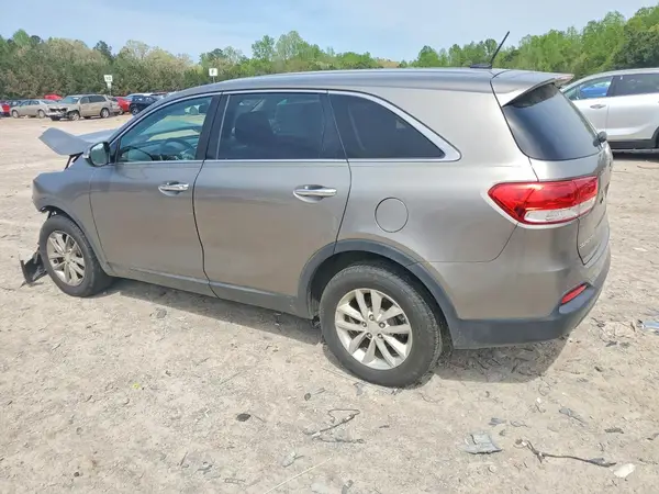 5XYPG4A3XGG070135 2016 KIA SORENTO - Image 2