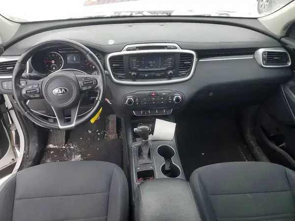 5XYPG4A3XGG074217 2016 KIA SORENTO - Image 8