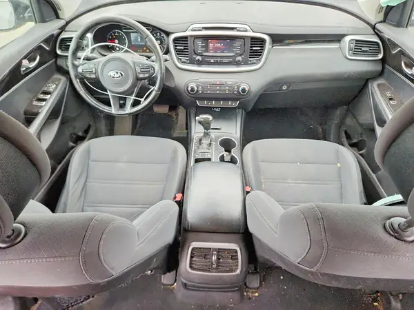 5XYPG4A3XGG075495 2016 KIA SORENTO - Image 8
