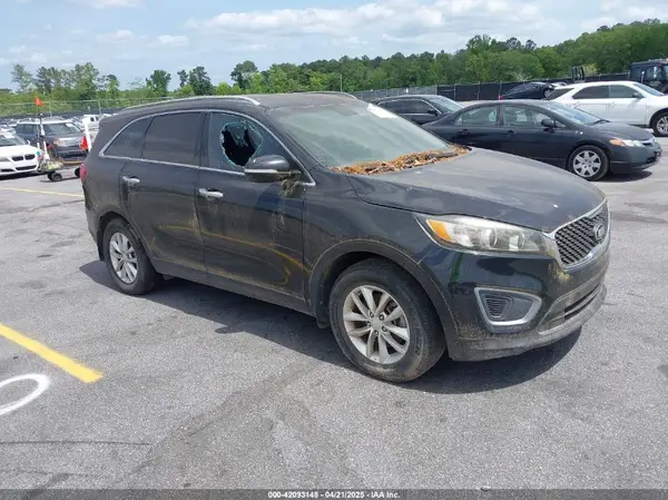 5XYPG4A3XGG083872 2016 KIA SORENTO - Image 1