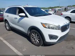 5XYPG4A3XGG084990 2016 KIA SORENTO