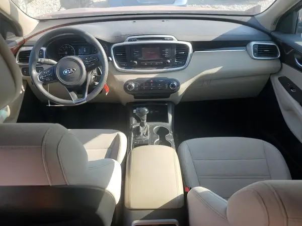 5XYPG4A3XGG085878 2016 KIA SORENTO - Image 8