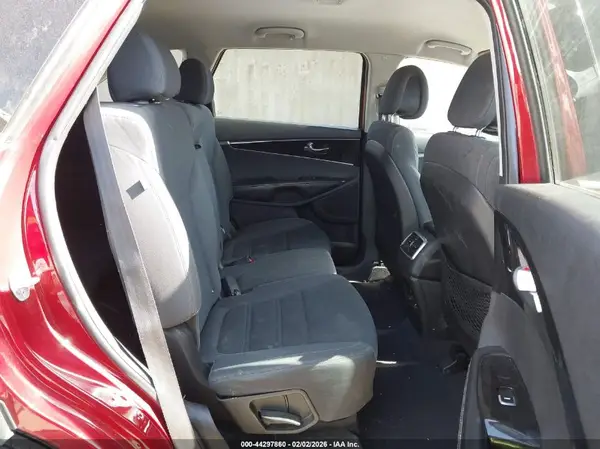 5XYPG4A3XGG091227 2016 KIA SORENTO - Image 8