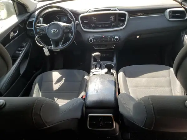 5XYPG4A3XGG093009 2016 KIA SORENTO - Image 8