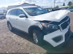 5XYPG4A3XGG098209 2016 KIA SORENTO