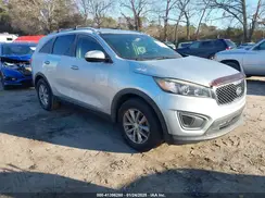 5XYPG4A3XGG103330 2016 KIA SORENTO