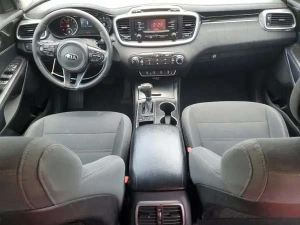 5XYPG4A3XGG103652 2016 KIA SORENTO - Image 8