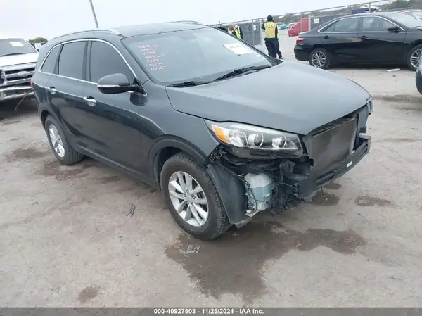 5XYPG4A3XGG105076 2016 KIA SORENTO - Image 1