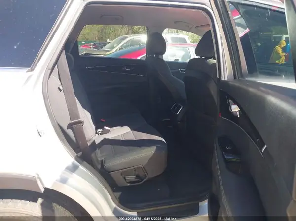 5XYPG4A3XGG115316 2016 KIA SORENTO - Image 8