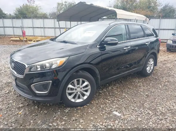 5XYPG4A3XGG115803 2016 KIA SORENTO - Image 2