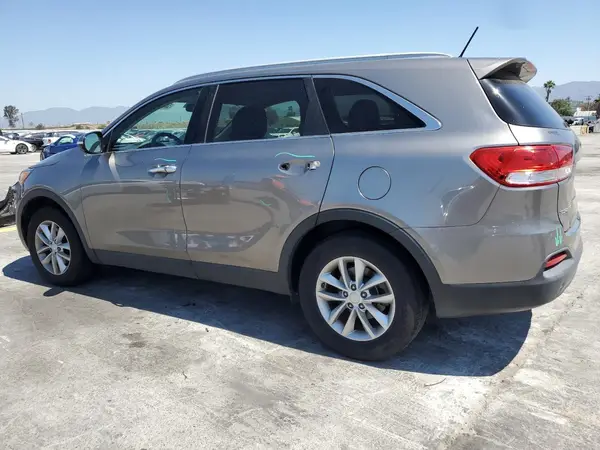 5XYPG4A3XGG117373 2016 KIA SORENTO - Image 2