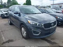 5XYPG4A3XGG117695 2016 KIA SORENTO