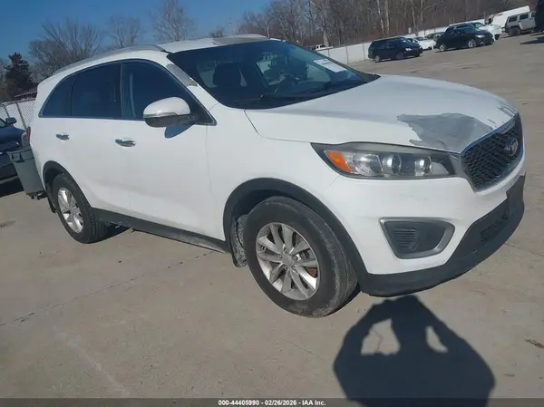 5XYPG4A3XGG119382 2016 KIA SORENTO - Image 1