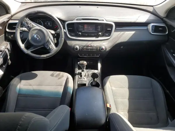 5XYPG4A3XGG120550 2016 KIA SORENTO - Image 8