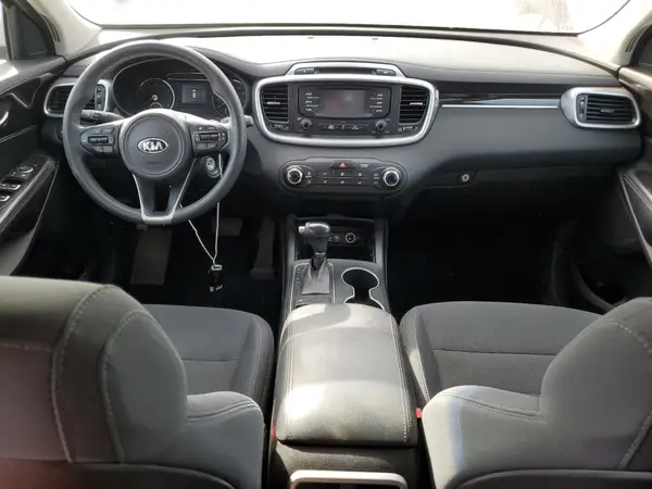 5XYPG4A3XGG128583 2016 KIA SORENTO - Image 8
