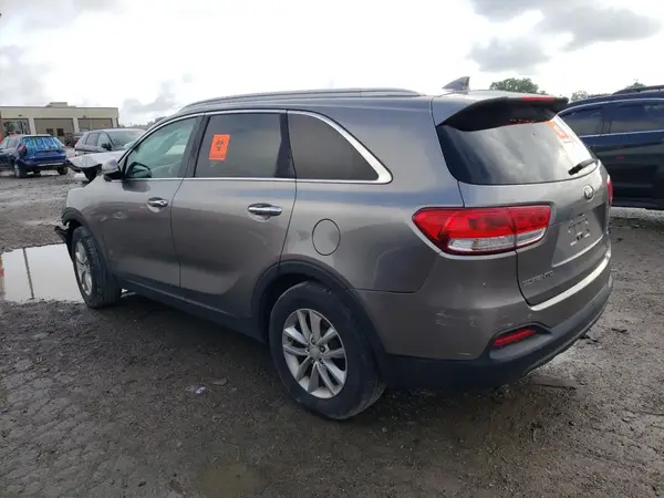5XYPG4A3XGG134576 2016 KIA SORENTO - Image 2