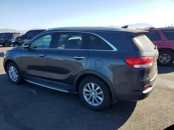 5XYPG4A3XGG136280 2016 KIA SORENTO - Image 2