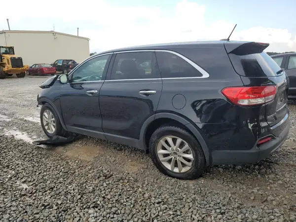 5XYPG4A3XGG139275 2016 KIA SORENTO - Image 2