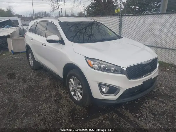 5XYPG4A3XGG142662 2016 KIA SORENTO - Image 1