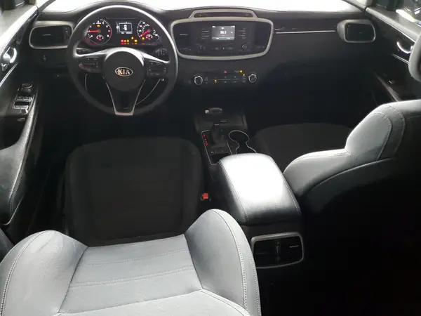 5XYPG4A3XGG166329 2016 KIA SORENTO - Image 8