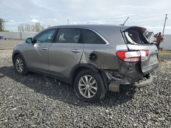5XYPG4A3XGG167481 2016 KIA SORENTO - Image 2