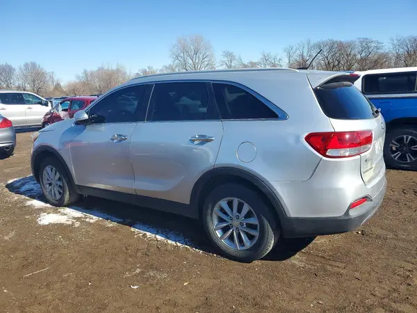 5XYPG4A3XGG168078 2016 KIA SORENTO - Image 2