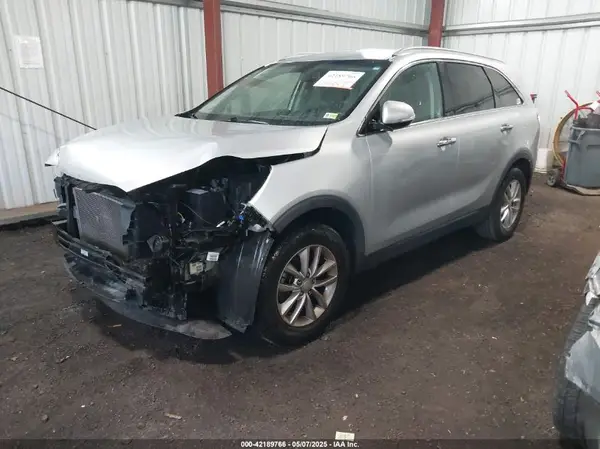 5XYPG4A3XGG183874 2016 KIA SORENTO - Image 2