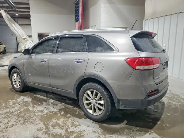 5XYPG4A3XGG184202 2016 KIA SORENTO - Image 2
