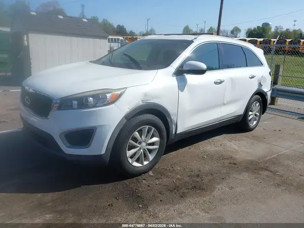 5XYPG4A3XHG187814 2017 KIA SORENTO - Image 2