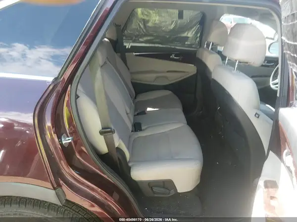 5XYPG4A3XHG191510 2017 KIA SORENTO - Image 8