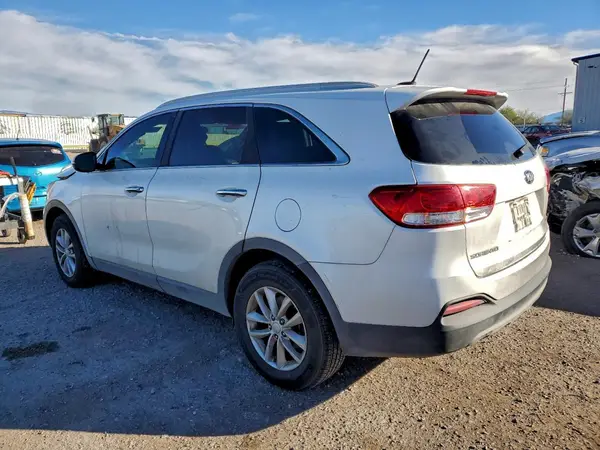 5XYPG4A3XHG204515 2017 KIA SORENTO - Image 2