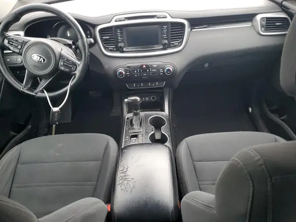 5XYPG4A3XHG206507 2017 KIA SORENTO - Image 8