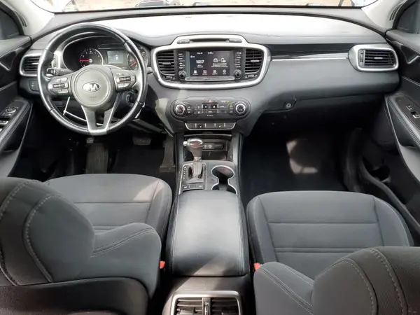 5XYPG4A3XHG206927 2017 KIA SORENTO - Image 8