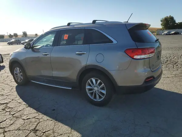 5XYPG4A3XHG207852 2017 KIA SORENTO - Image 2