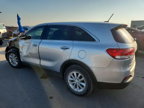 5XYPG4A3XHG209276 2017 KIA SORENTO - Image 2