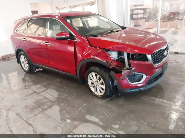 5XYPG4A3XHG214042 2017 KIA SORENTO - Image 1