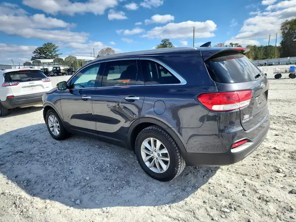 5XYPG4A3XHG242844 2017 KIA SORENTO - Image 2