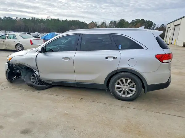 5XYPG4A3XHG251866 2017 KIA SORENTO - Image 2
