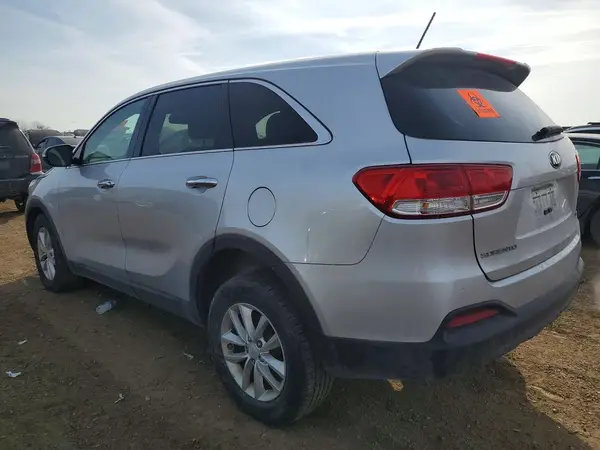 5XYPG4A3XHG252547 2017 KIA SORENTO - Image 2
