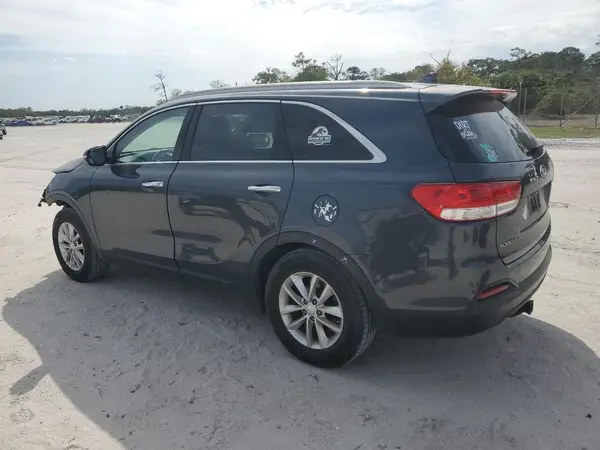 5XYPG4A3XHG258249 2017 KIA SORENTO - Image 2