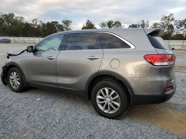 5XYPG4A3XHG258705 2017 KIA SORENTO - Image 2