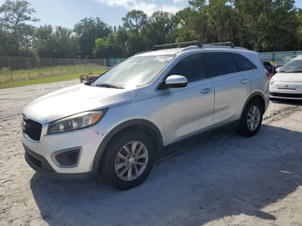 5XYPG4A3XHG262205 2017 KIA SORENTO - Image 1